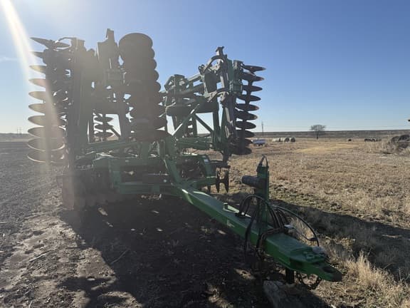 Image of John Deere 2625 equipment image 3