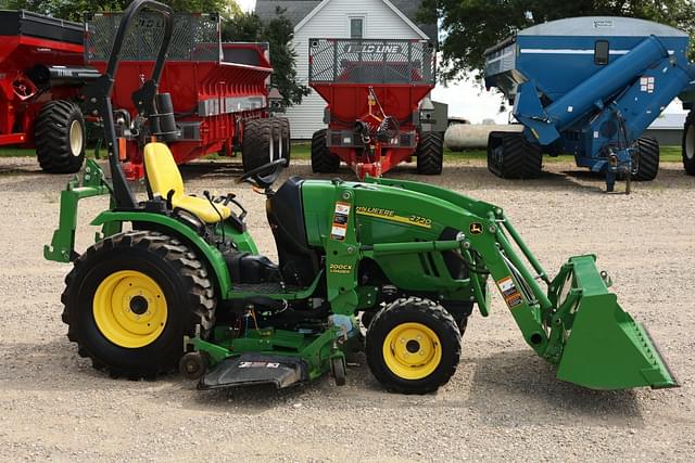 Image of John Deere 2720 equipment image 3