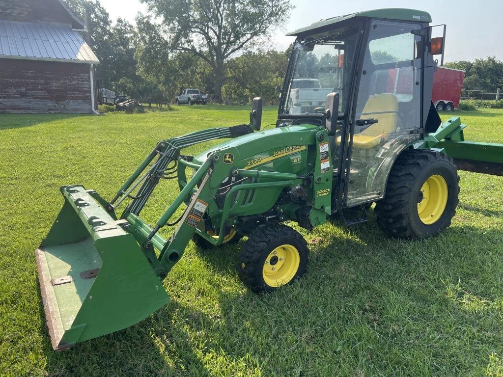 Image of John Deere 2720 Primary image
