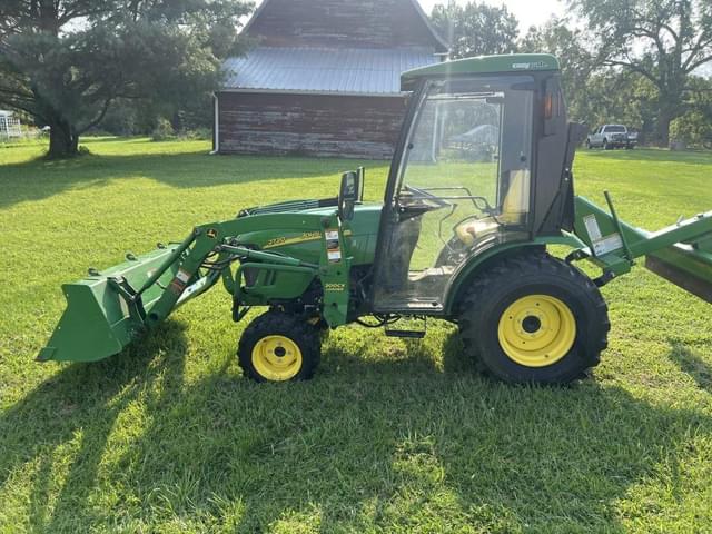 Image of John Deere 2720 equipment image 1