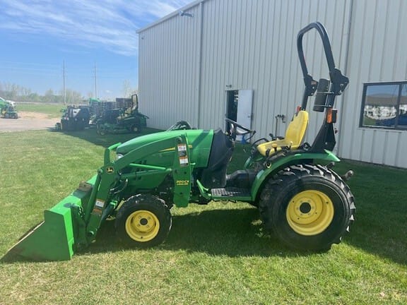 2012 John Deere 2720 Equipment Image0