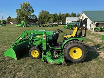 Main image John Deere 2720