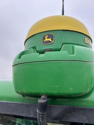 Image of John Deere StarFire 3000 equipment image 2