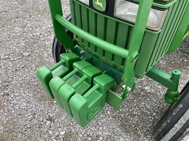 Image of John Deere 3005 equipment image 1