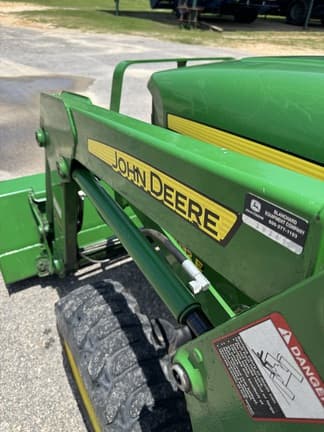 Image of John Deere 3032E equipment image 1
