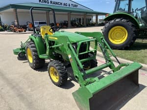 2012 John Deere 3032E Image