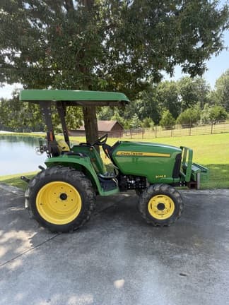 Image of John Deere 3038E Image 1