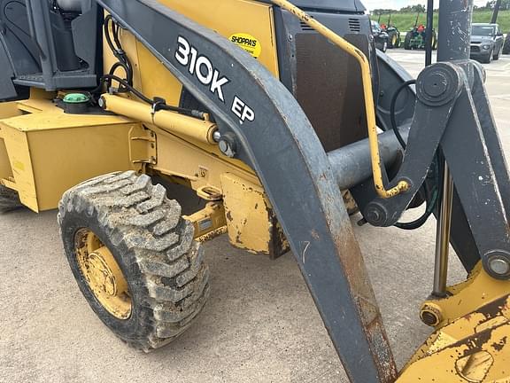 Image of John Deere 310K EP equipment image 3