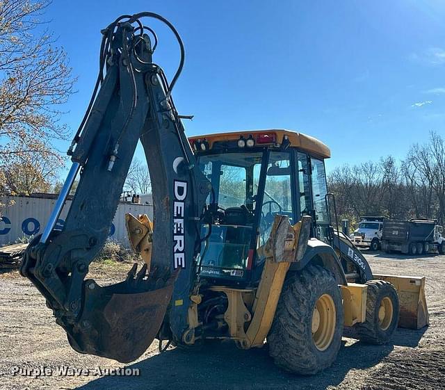 Image of John Deere 310SJ equipment image 4