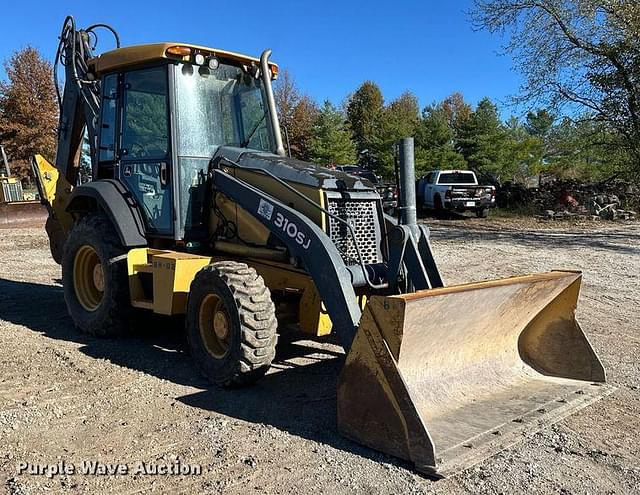 Image of John Deere 310SJ equipment image 2