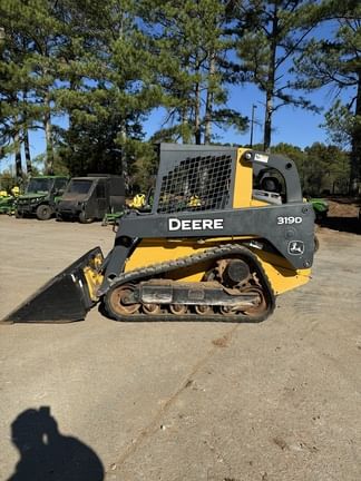 Main image John Deere 319D