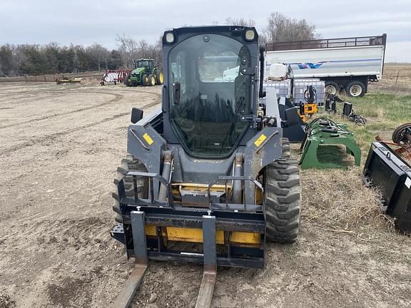 Image of John Deere 320D equipment image 1