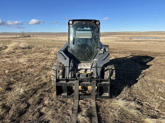 Image of John Deere 320D equipment image 1