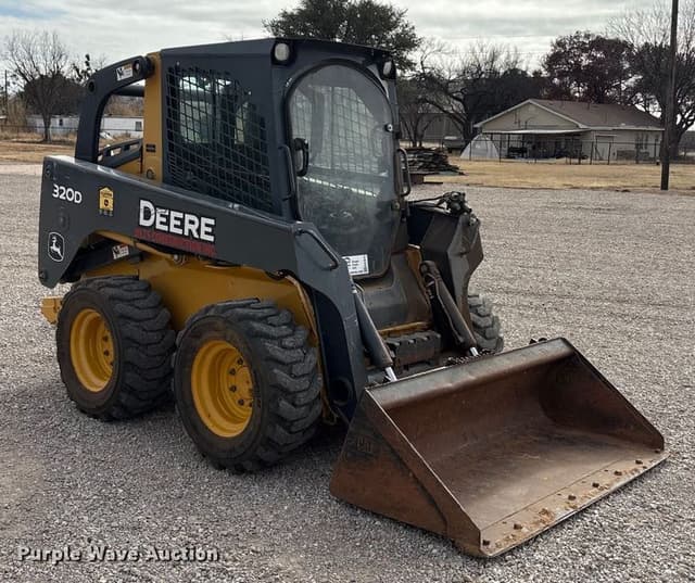 Image of John Deere 320D equipment image 2