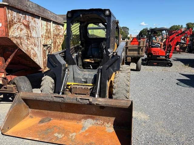 Image of John Deere 320D equipment image 2