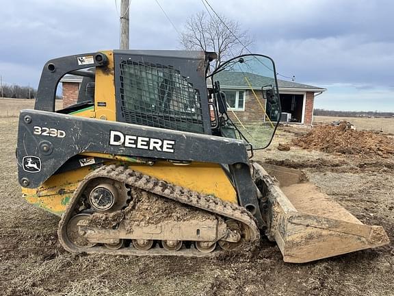 Image of John Deere 323D Primary image