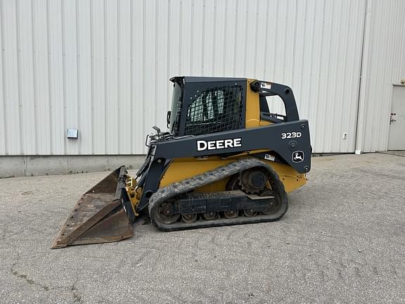 Image of John Deere 323D Primary image