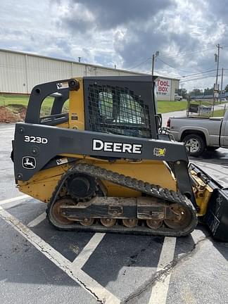 Image of John Deere 323D equipment image 1