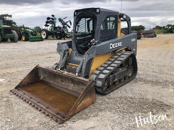 Image of John Deere 323D equipment image 1