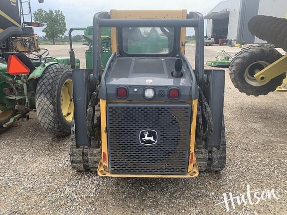 Image of John Deere 323D equipment image 4