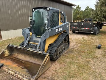 Main image John Deere 323D