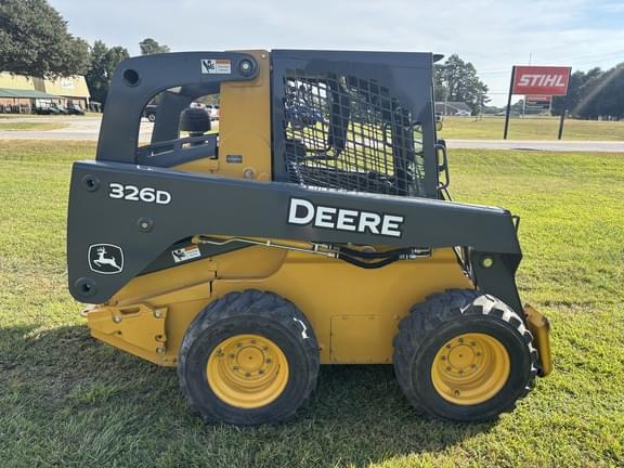Image of John Deere 326D equipment image 2