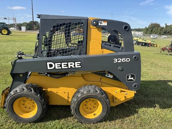 Image of John Deere 326D equipment image 4
