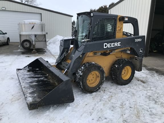 Main image John Deere 326D