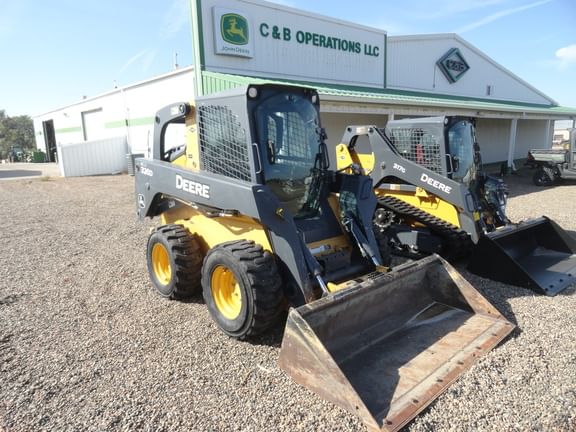 Main image John Deere 326D