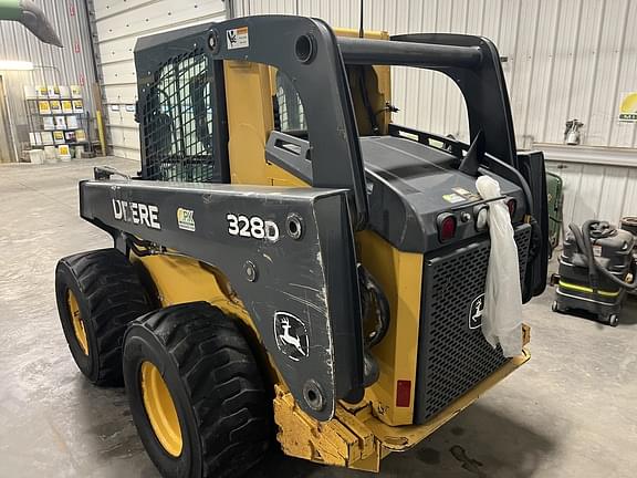 Image of John Deere 328D equipment image 2