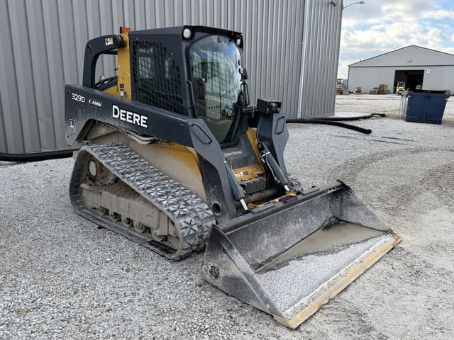 Image of John Deere 329D equipment image 1