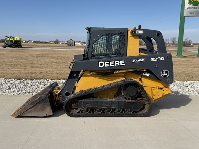 Image of John Deere 329D equipment image 1