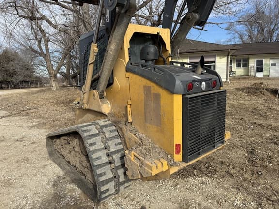 Image of John Deere 329D equipment image 1