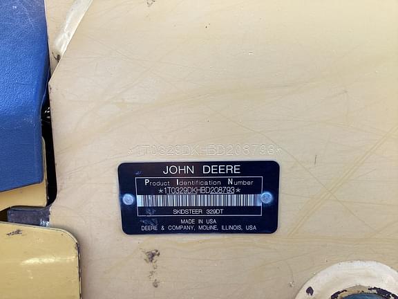 Image of John Deere 329D equipment image 3