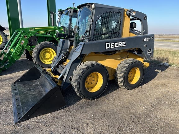 Main image John Deere 332D