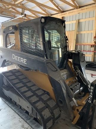 Image of John Deere 333D Primary image
