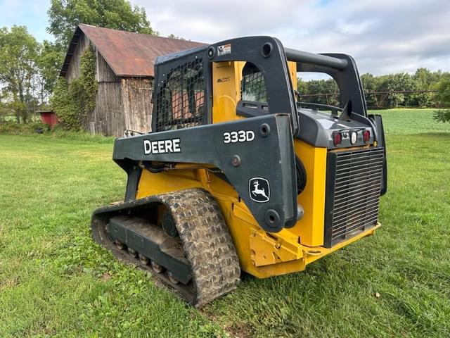 Image of John Deere 333D equipment image 4