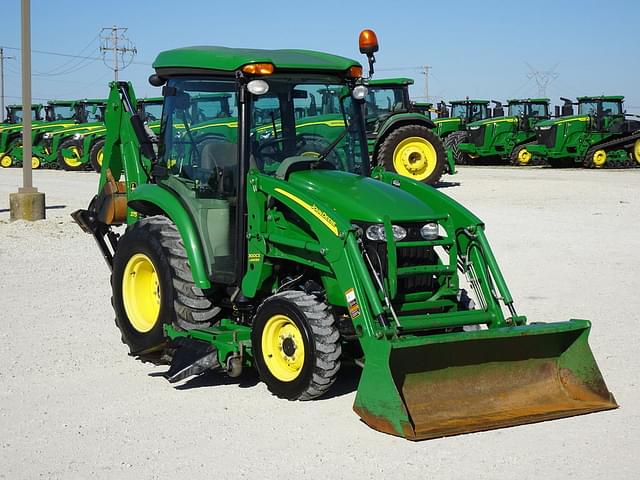 Image of John Deere 3520 equipment image 4