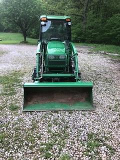 Image of John Deere 3520 equipment image 2