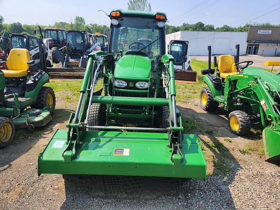 Image of John Deere 3520 equipment image 2