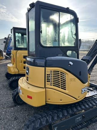 Image of John Deere 35D equipment image 2