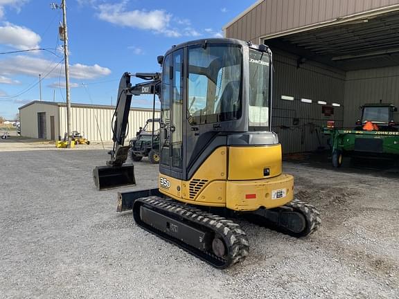 Image of John Deere 35D equipment image 2