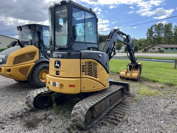 Image of John Deere 35D equipment image 4