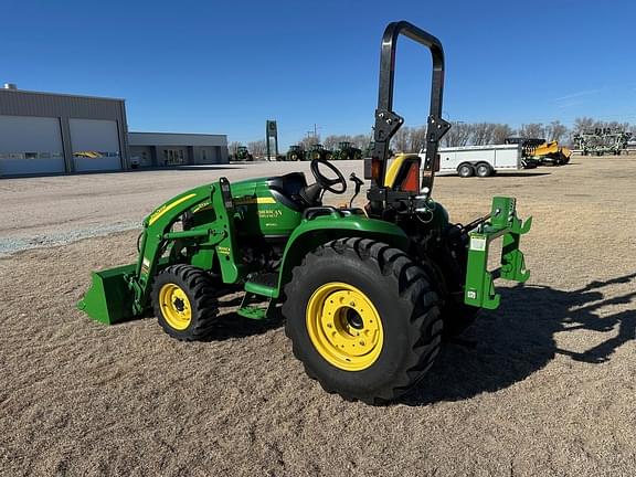 Image of John Deere 3720 equipment image 1