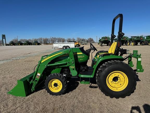 Image of John Deere 3720 Primary image