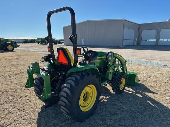 Image of John Deere 3720 equipment image 4