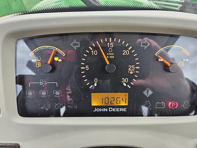 Image of John Deere 3720 equipment image 3