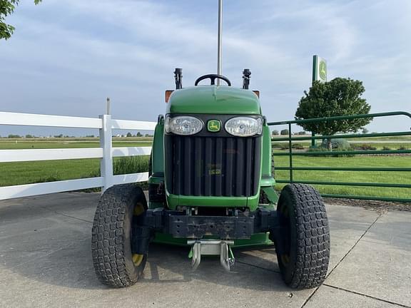 Image of John Deere 3720 equipment image 3