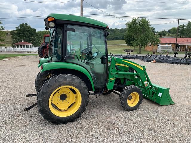 Image of John Deere 3720 equipment image 3