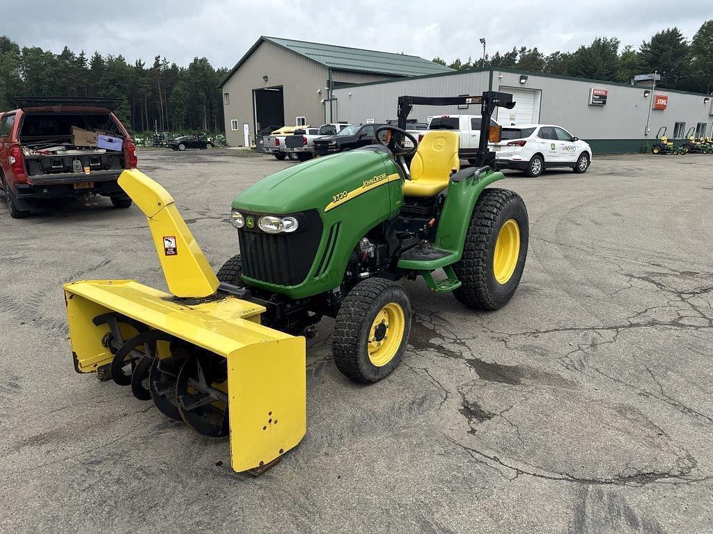 Image of John Deere 3720 Primary image